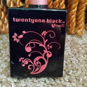Rue21 Twentyone black